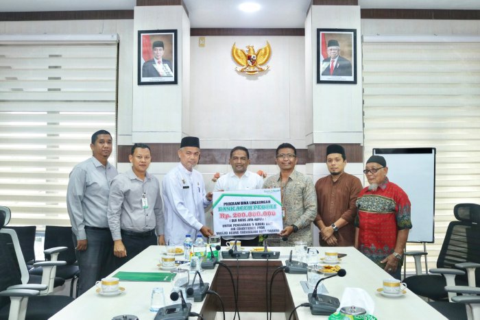 Masjid Babussalam terima dana CSR Rp. 200 juta dari Bank Aceh